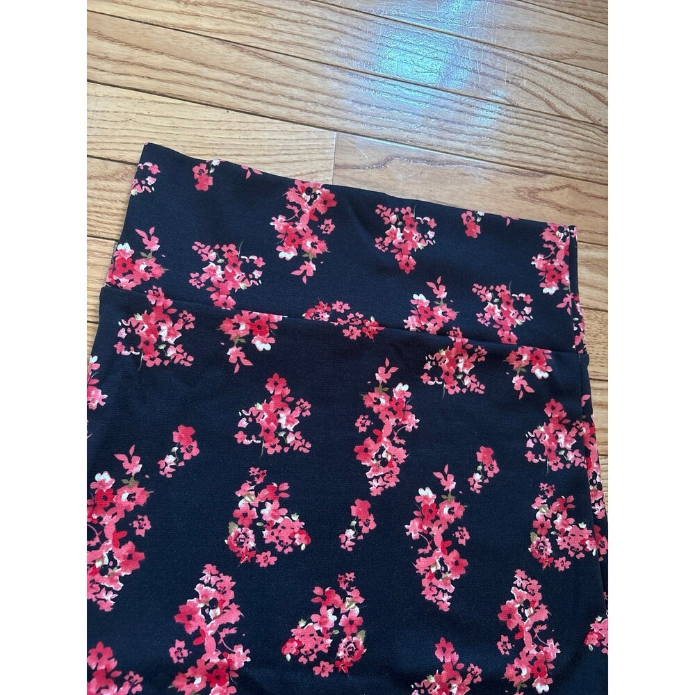 Womens pencil skirt mini floral flowers pink black ditzy abstract art teacher